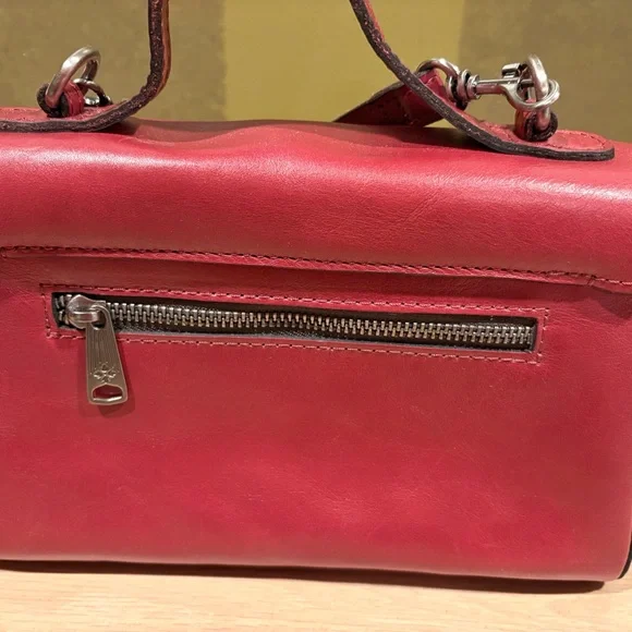 Patricia Nash Carisbrooke Red Leather Crossbody Satchel Bag NWOT - Picture 4 of 11